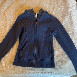 Lululemon Scuba Hoodie full zip size 2 navy blue